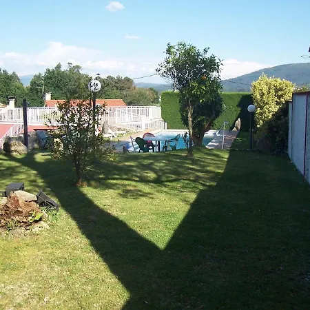 בית נופש Casa Paredes - Rias Bajas